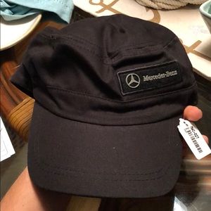 Mercedes Benz hat